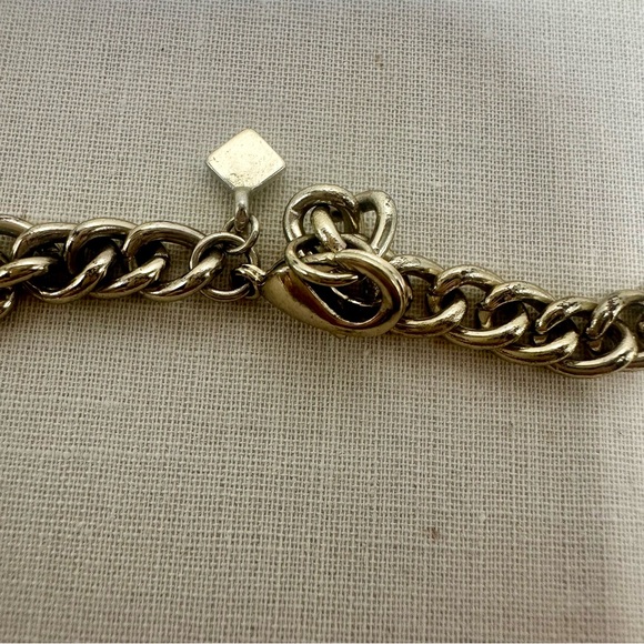 Banana Republic Emerald Cabochon and Crystal Statement Fashion Necklace - Picture 3 of 7